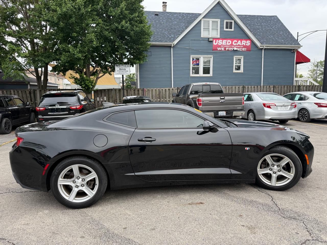 Chevrolet Camaro 2dr Cpe 1LT 2018