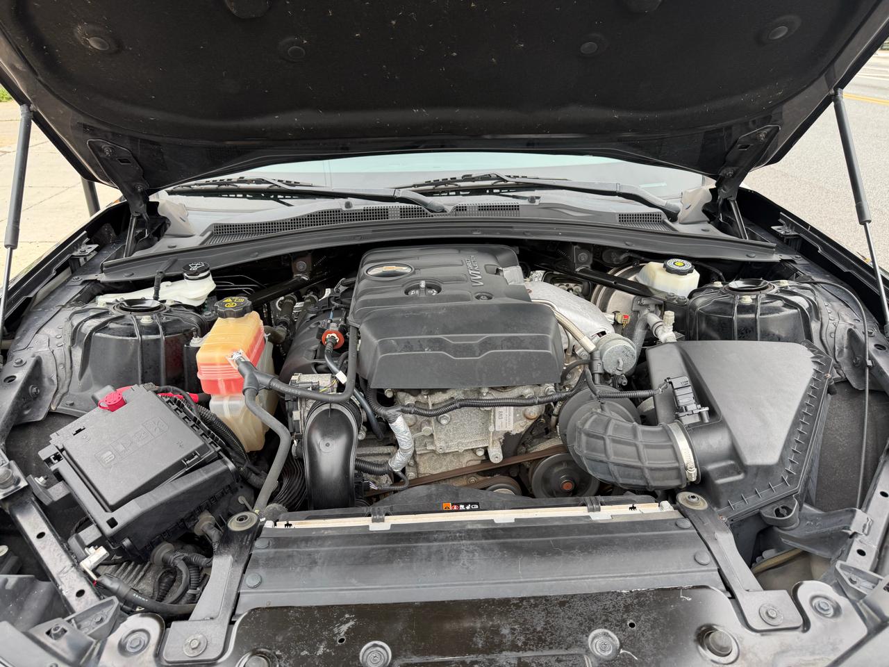 Chevrolet Camaro 2dr Cpe 1LT 2018