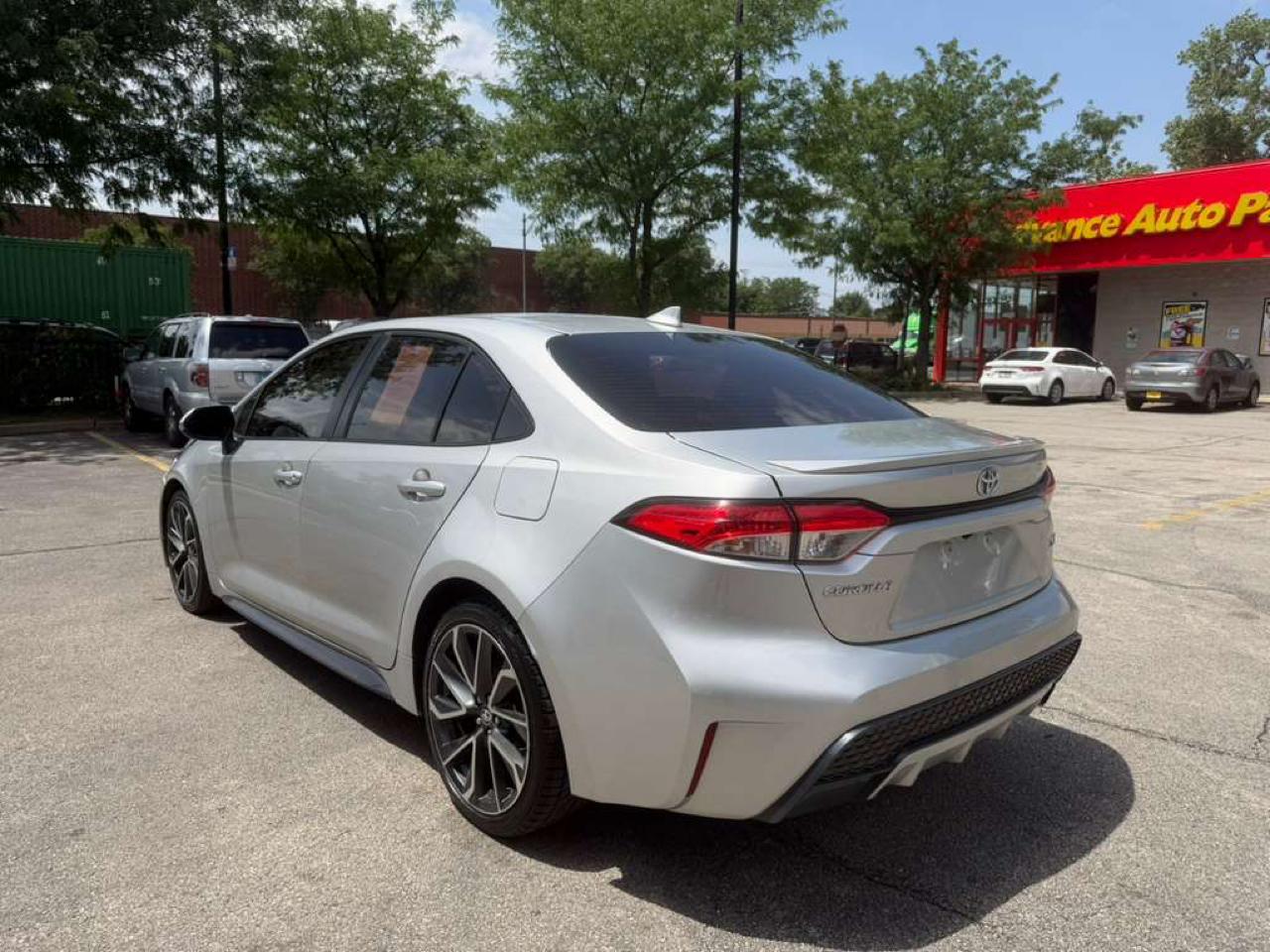 Toyota Corolla SE CVT (Natl) 2020