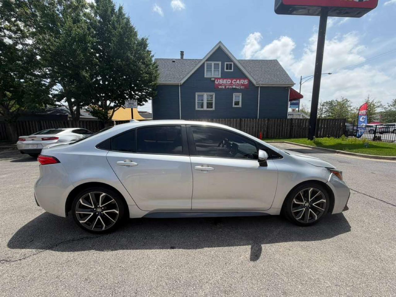 Toyota Corolla SE CVT (Natl) 2020