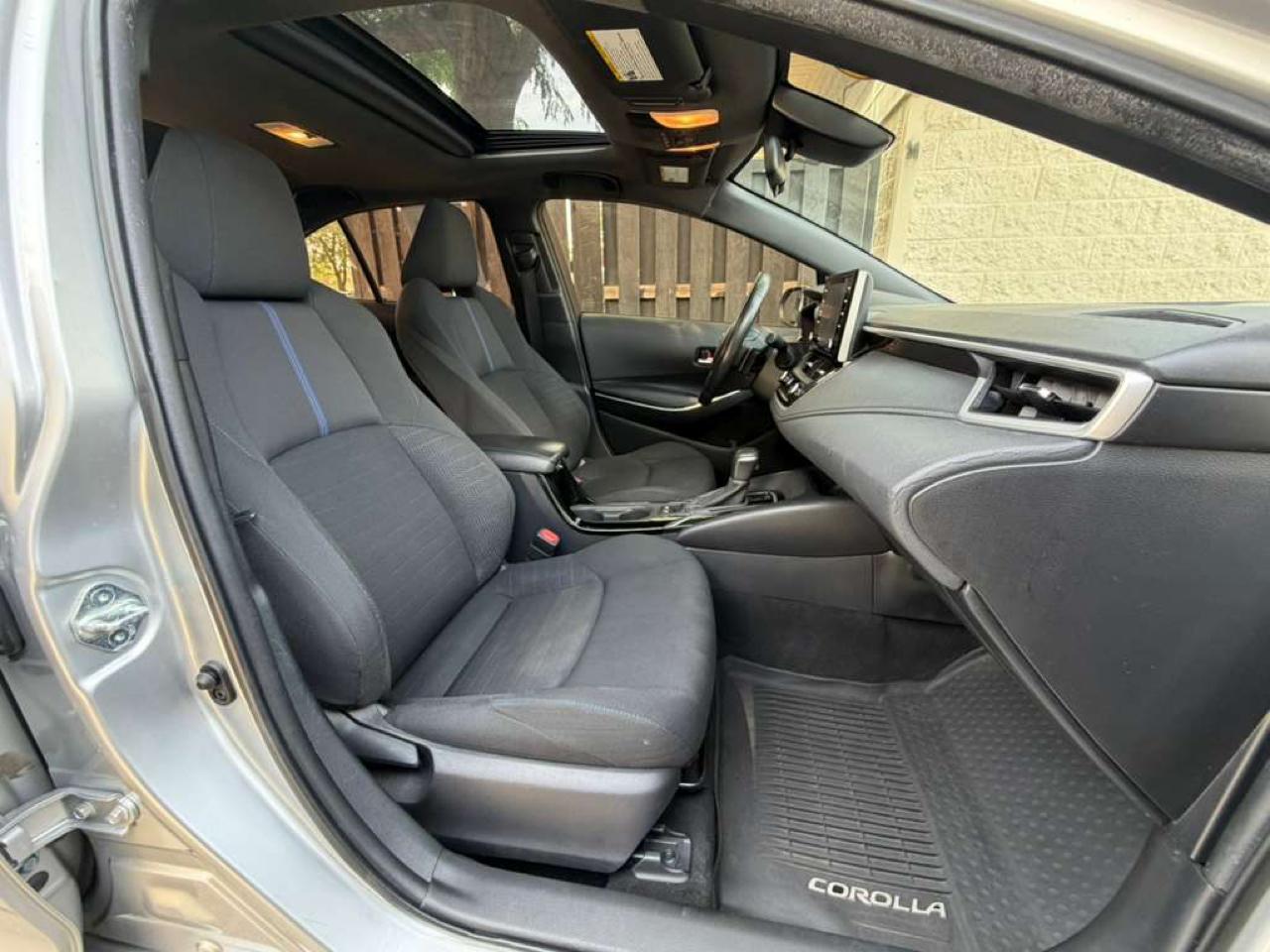 Toyota Corolla SE CVT (Natl) 2020