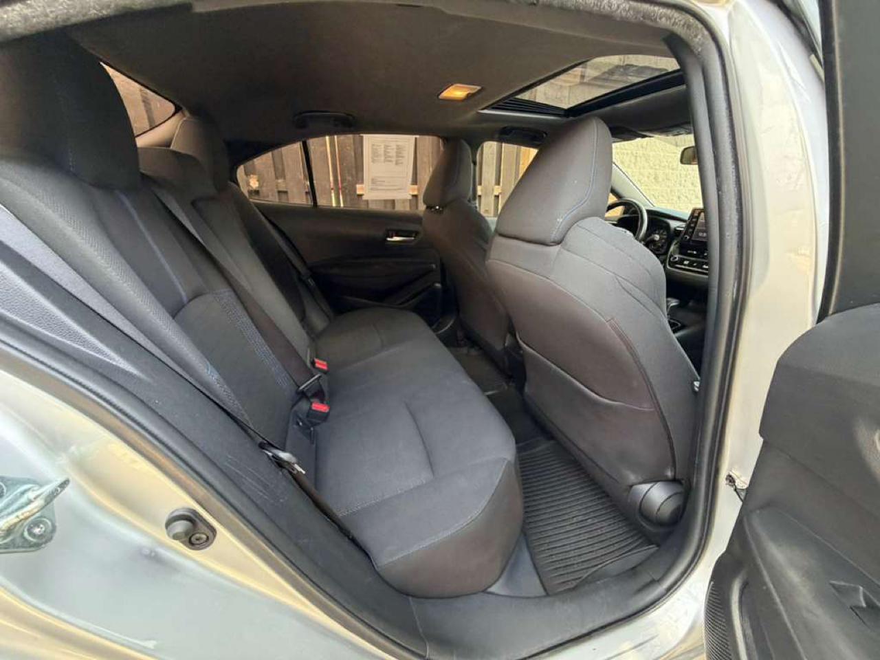 Toyota Corolla SE CVT (Natl) 2020