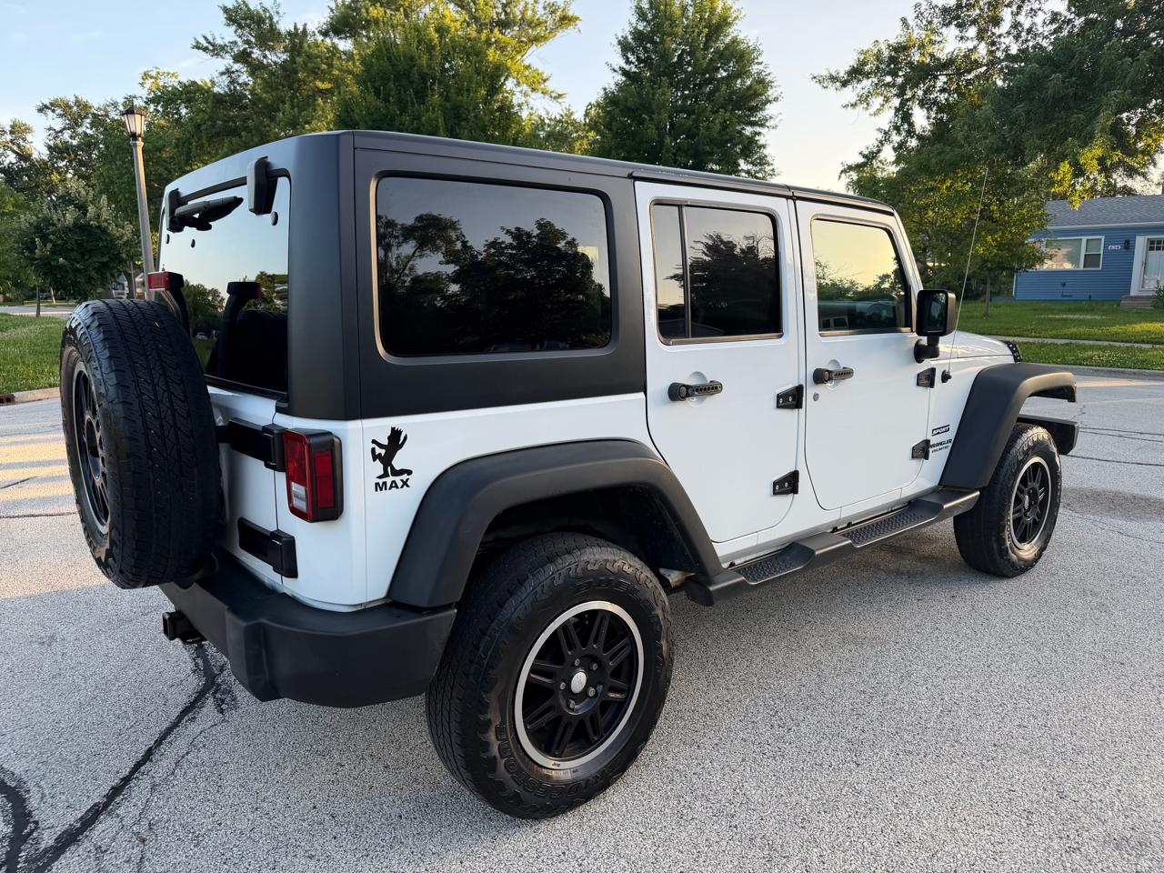 Jeep Wrangler Unlimited 4WD 4dr Sport 2015