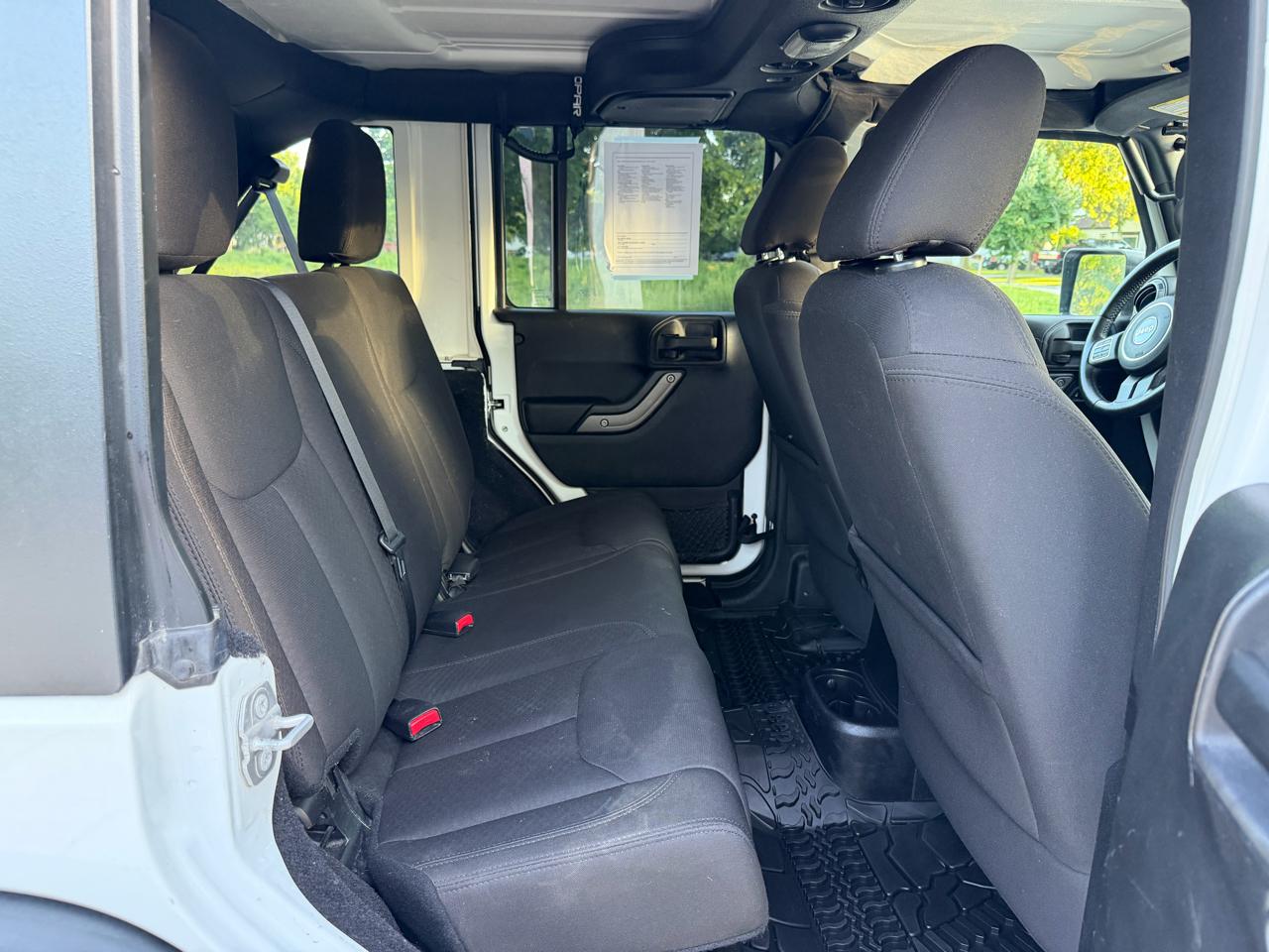 Jeep Wrangler Unlimited 4WD 4dr Sport 2015