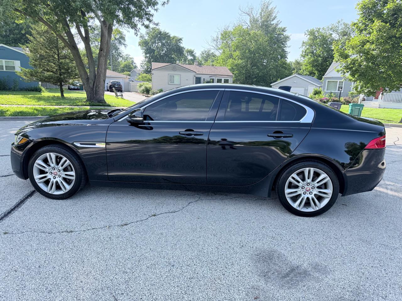 Jaguar XE 25t Prestige AWD 2019
