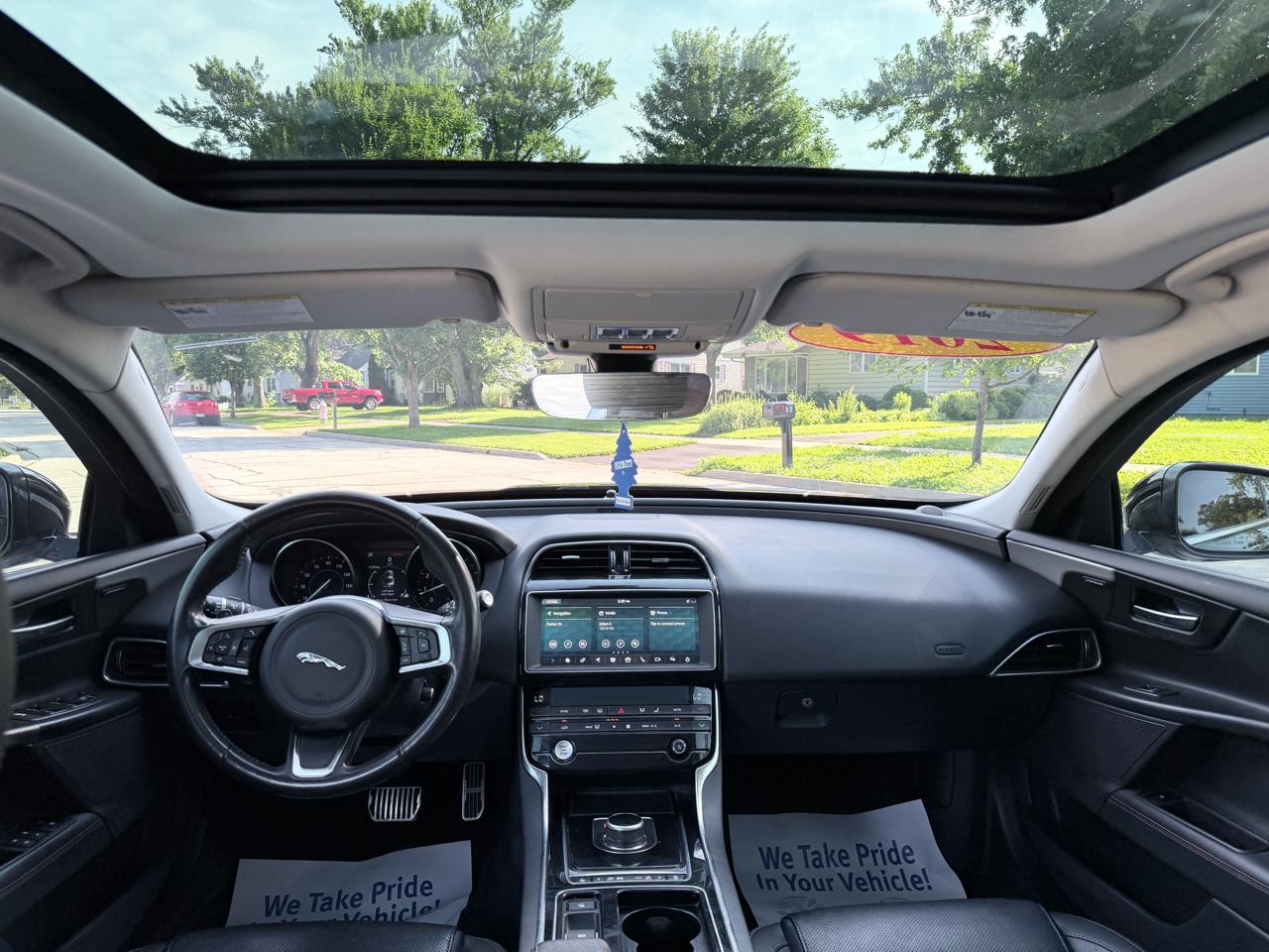 Jaguar XE 25t Prestige AWD 2019