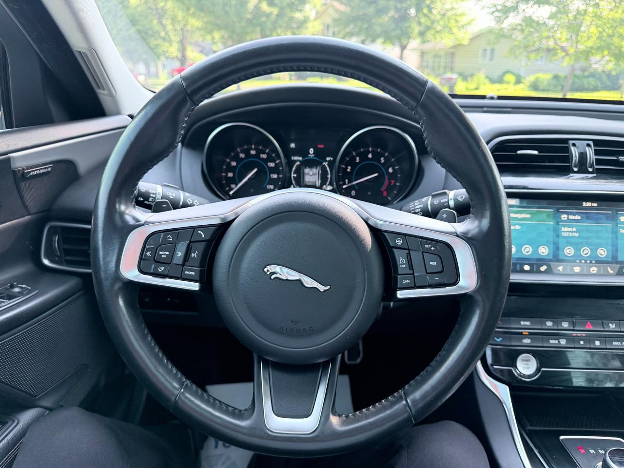 Jaguar XE 25t Prestige AWD 2019