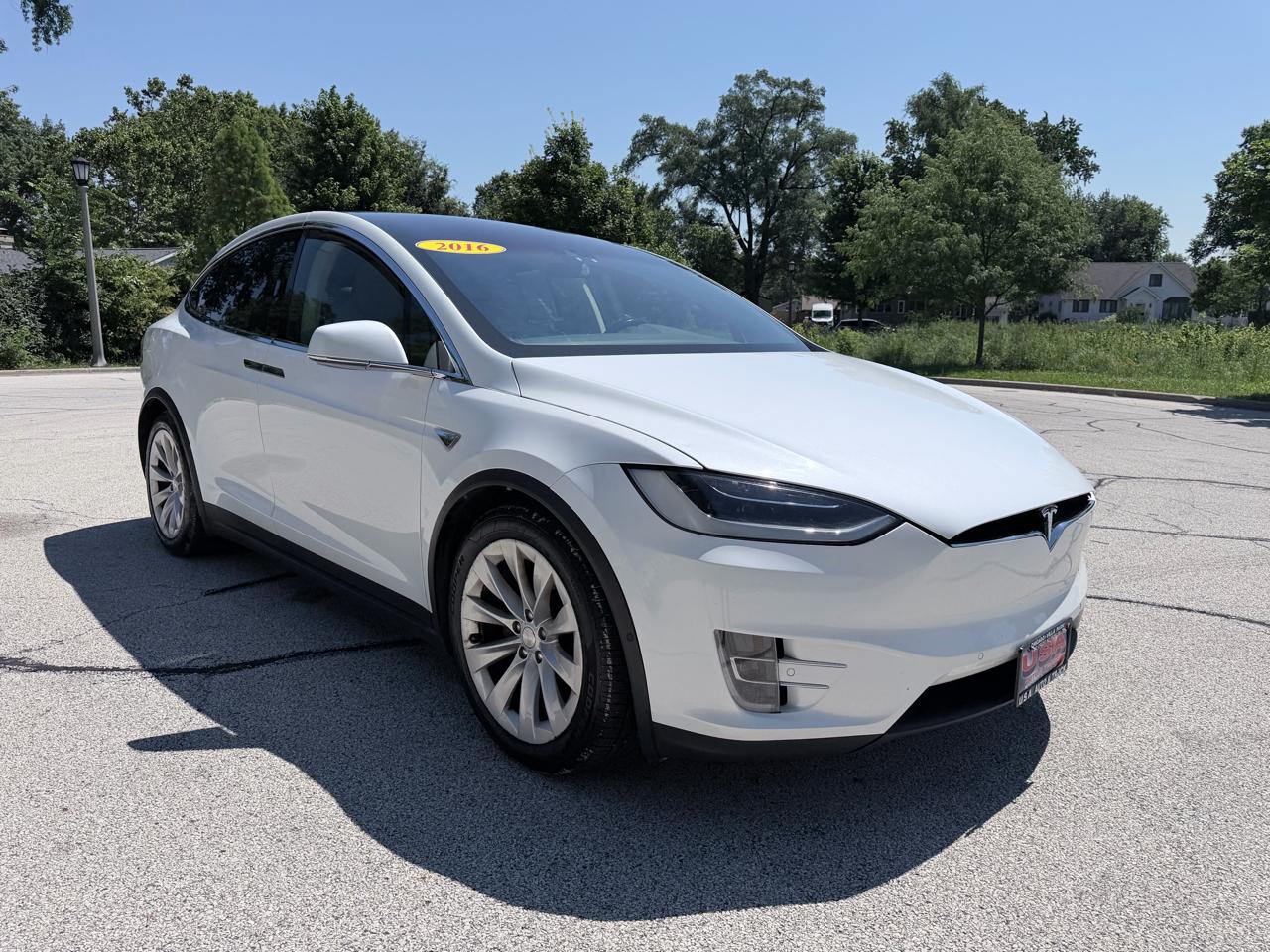Tesla Model X AWD 4dr 90D 2016