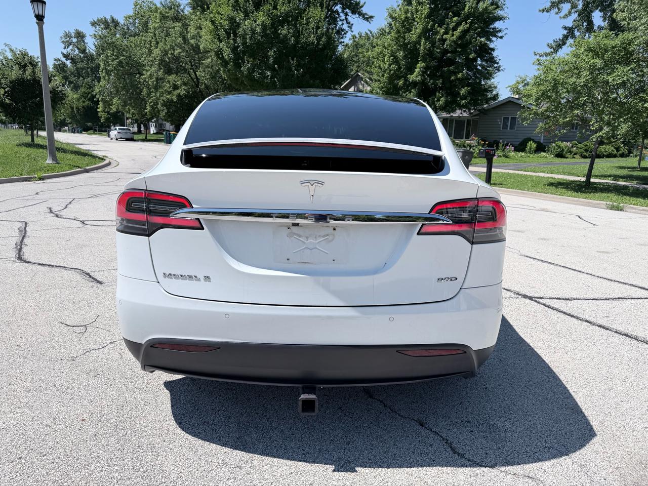 Tesla Model X AWD 4dr 90D 2016