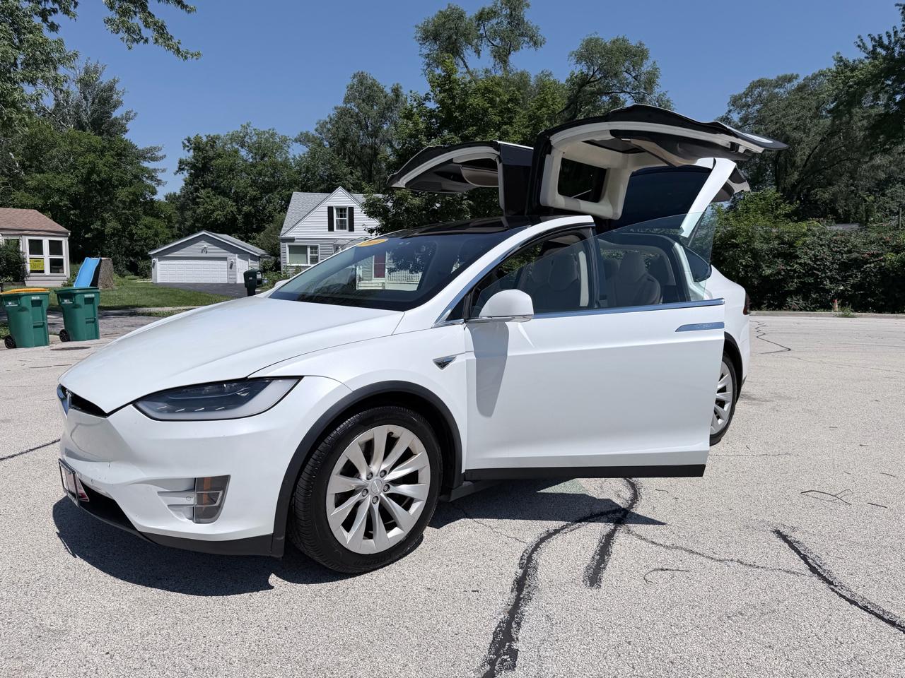 Tesla Model X AWD 4dr 90D 2016