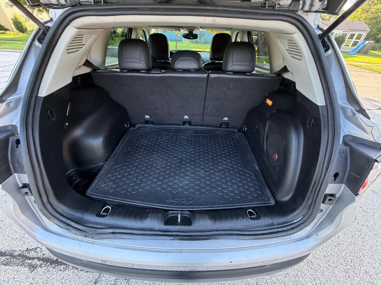 Jeep Compass Latitude FWD 2018