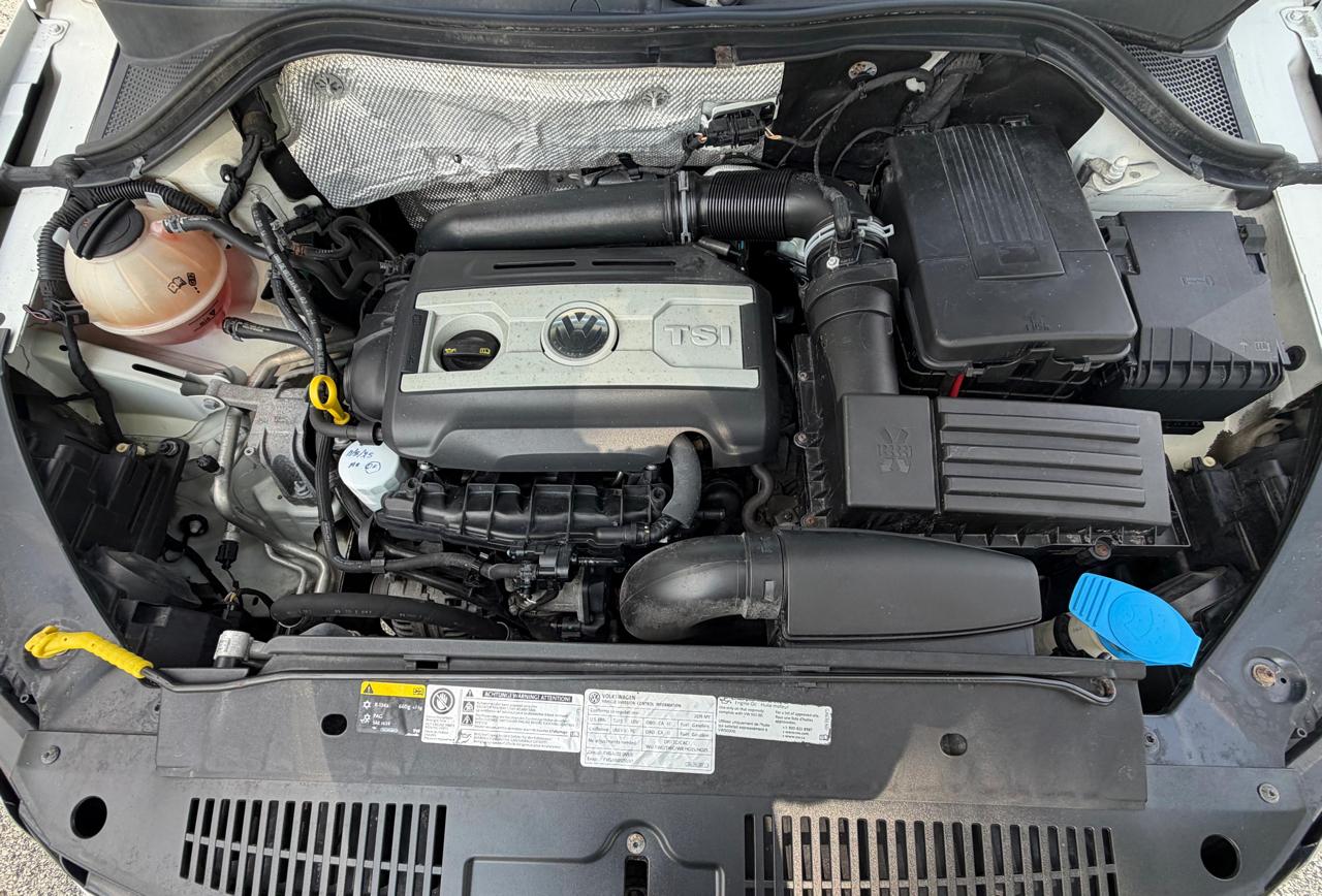 Volkswagen Tiguan 2WD 4dr Auto R-Line 2015