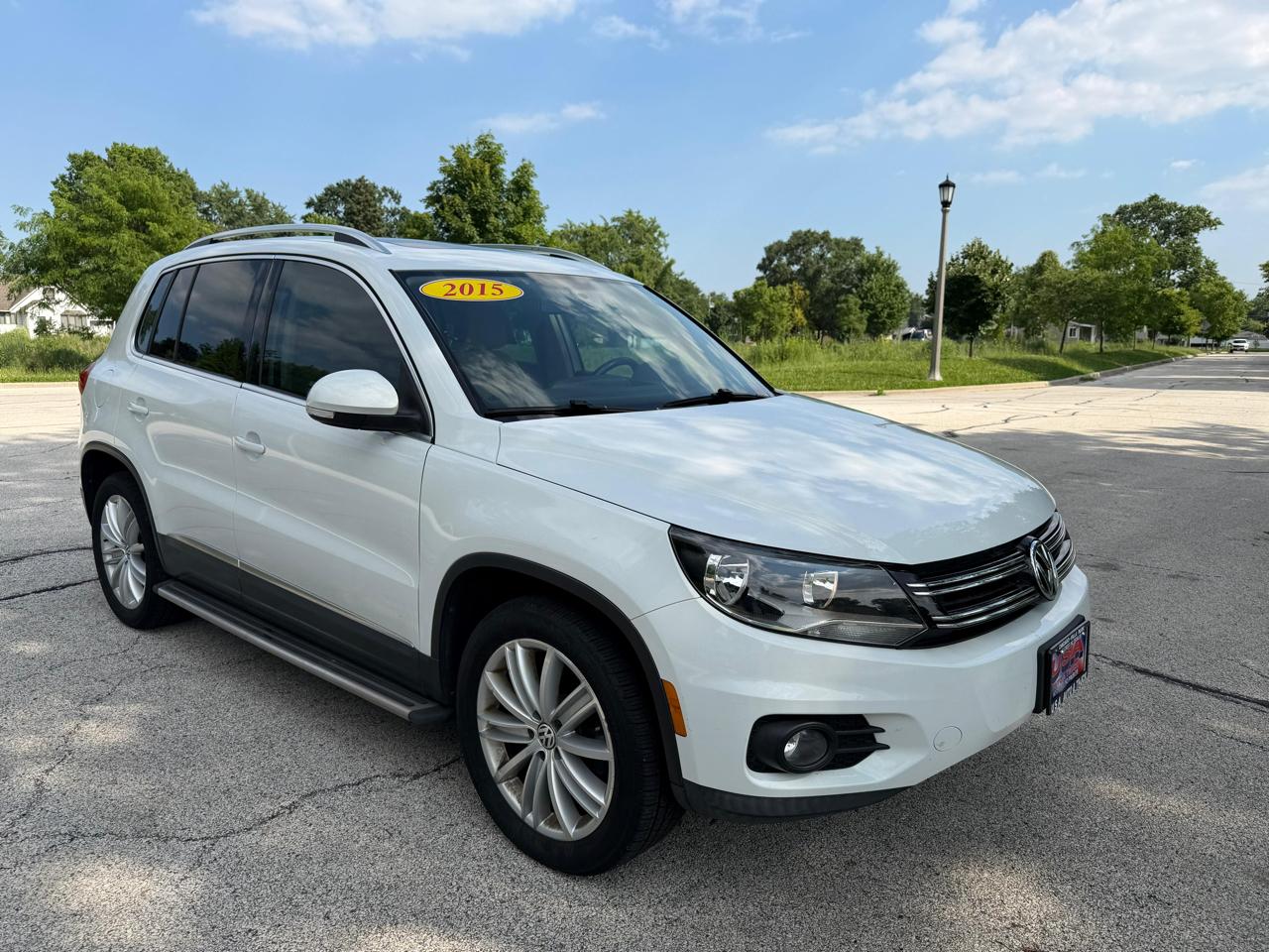 Volkswagen Tiguan 2WD 4dr Auto R-Line 2015
