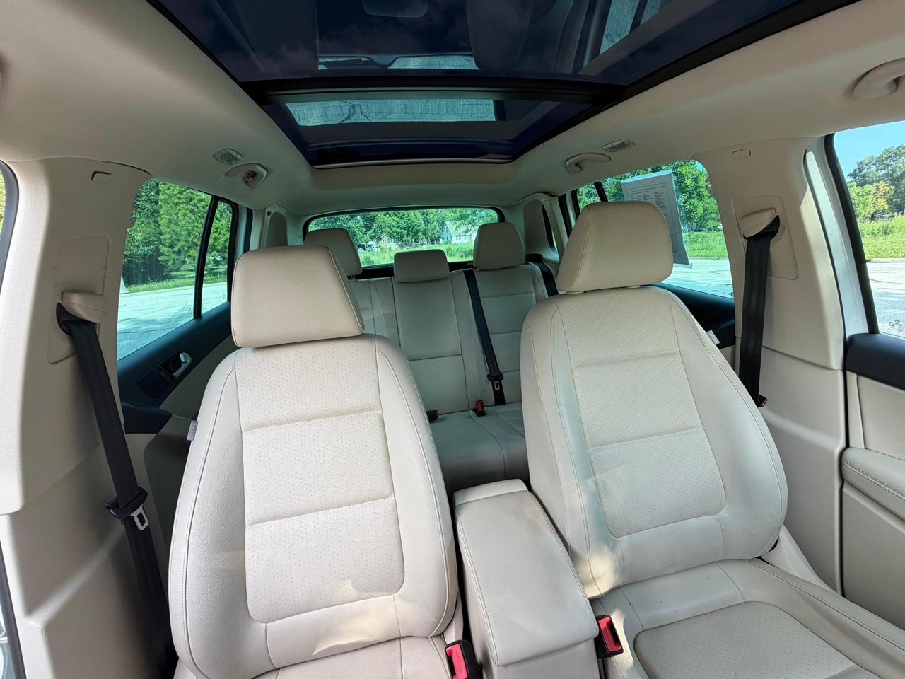 Volkswagen Tiguan 2WD 4dr Auto R-Line 2015