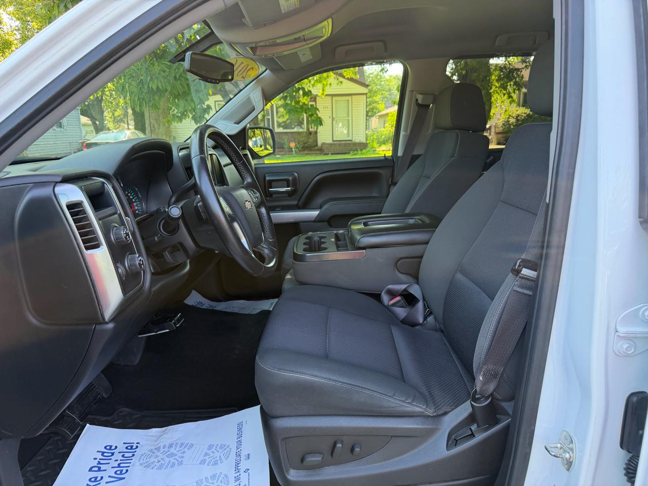 Chevrolet Silverado 1500 4WD Crew Cab 143.5" LT w/2LT 2016