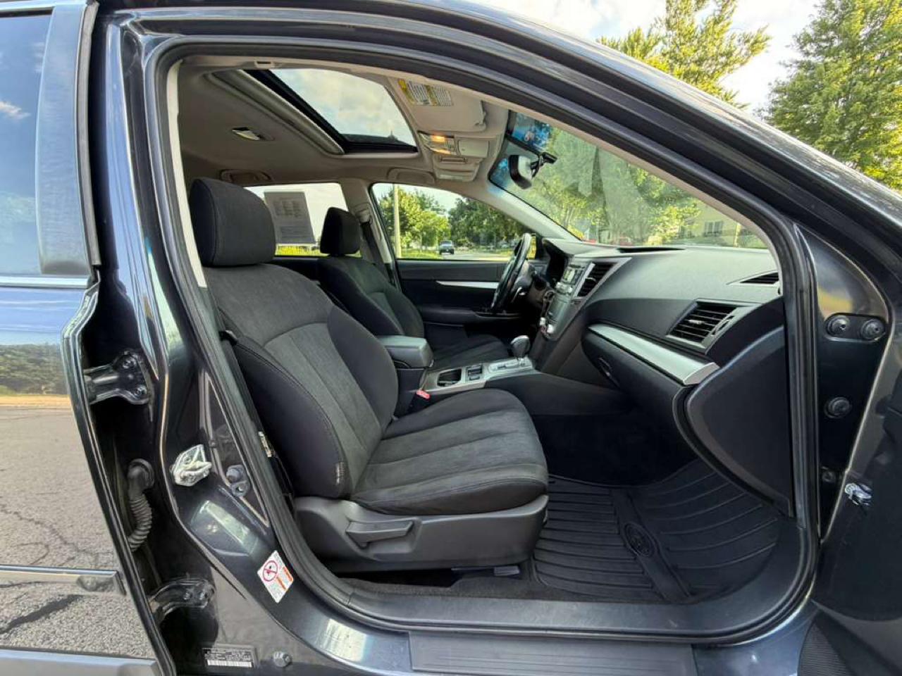 Subaru Outback 4dr Wgn H4 Auto 2.5i Premium 2013