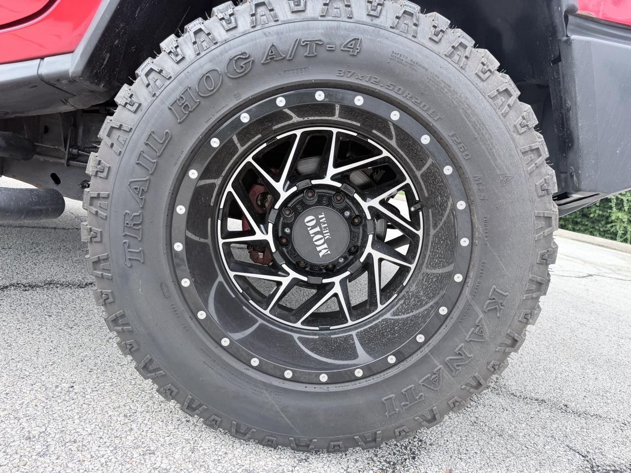 Hummer H2 photo 9