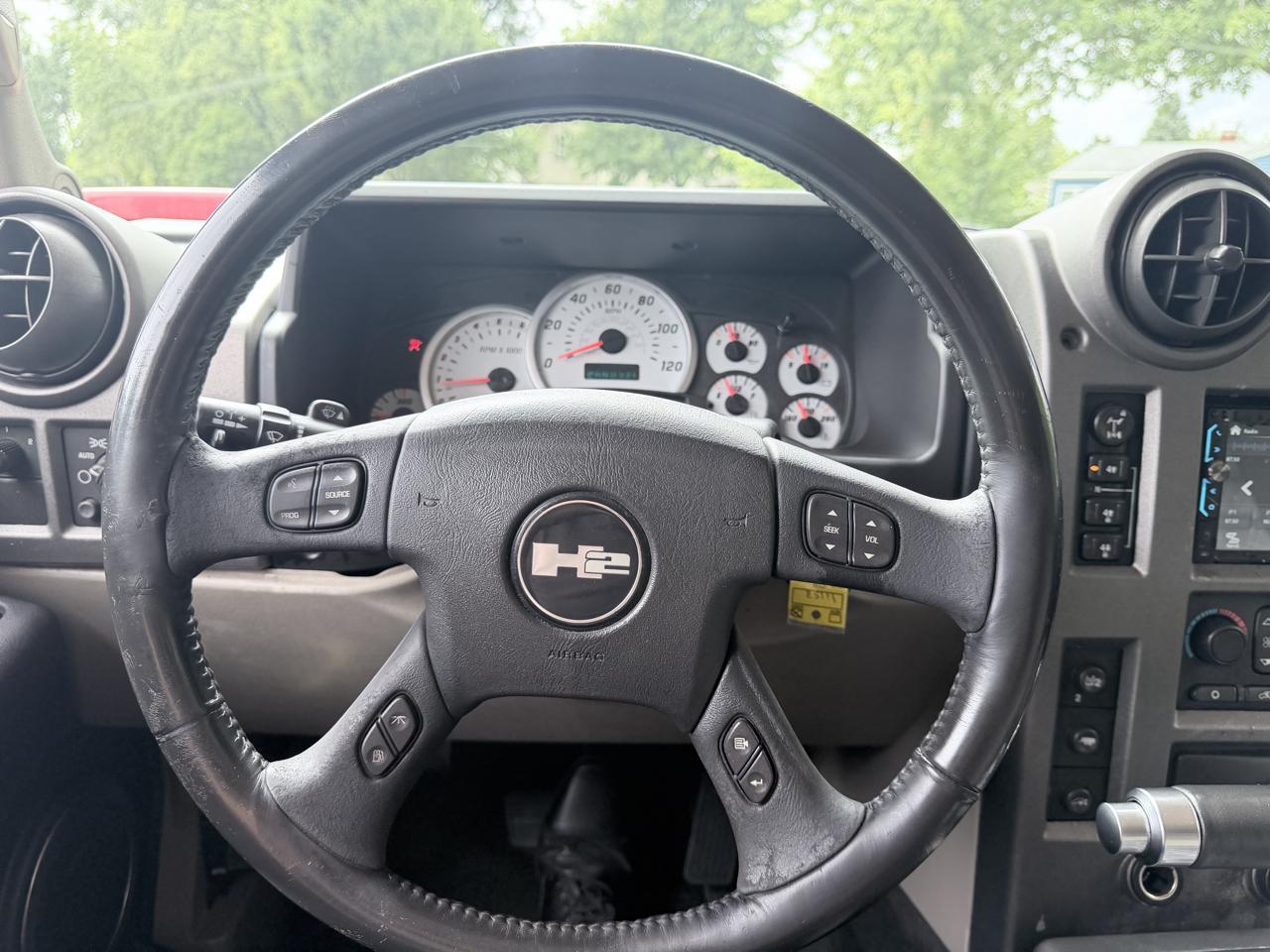 Hummer H2 photo 17