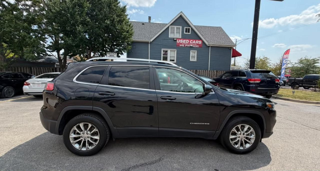 Jeep Cherokee Latitude Plus 4x4 2021