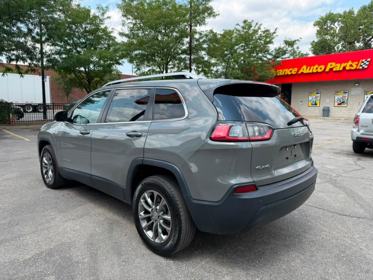 Jeep Cherokee Latitude Plus 4x4 2019