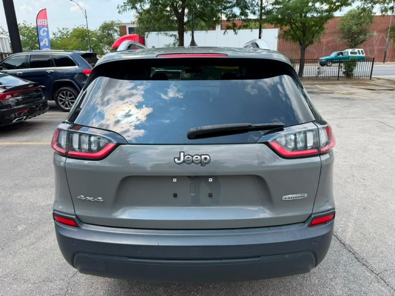 Jeep Cherokee Latitude Plus 4x4 2019
