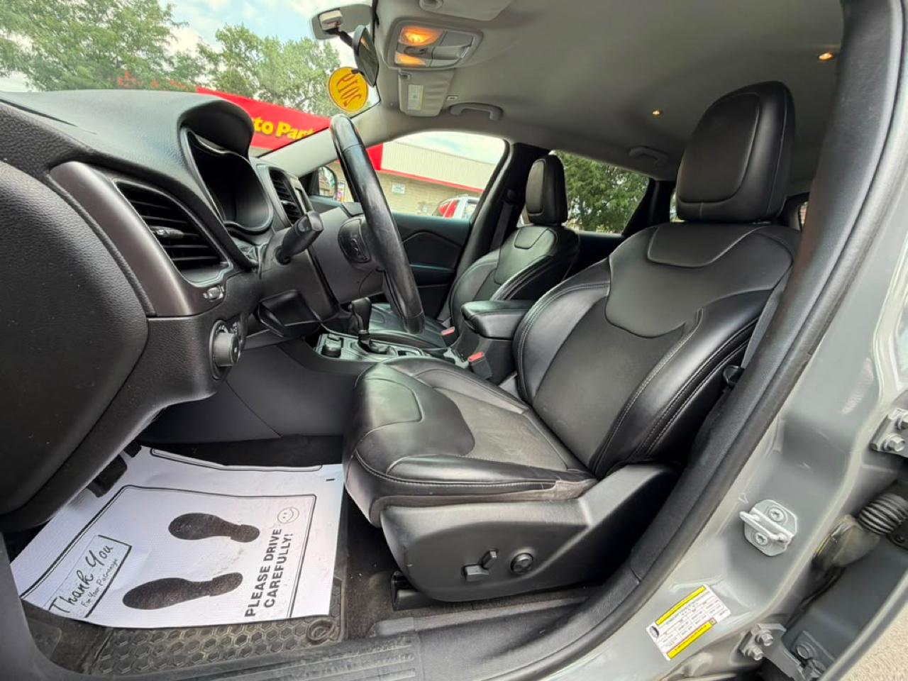 Jeep Cherokee Latitude Plus 4x4 2019