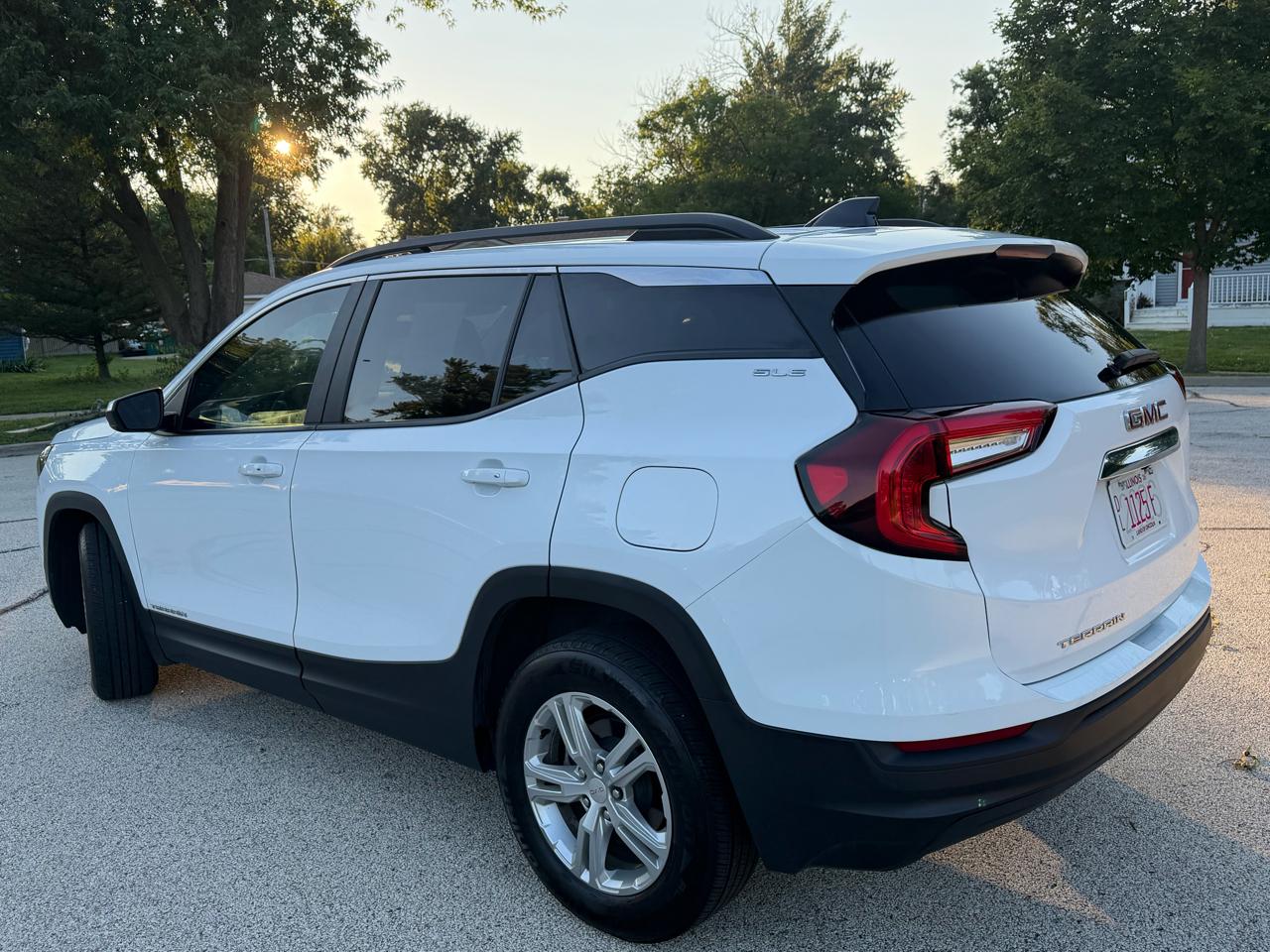GMC Terrain FWD 4dr SLE 2024