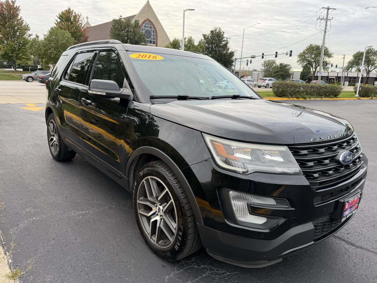 Ford Explorer photo 7