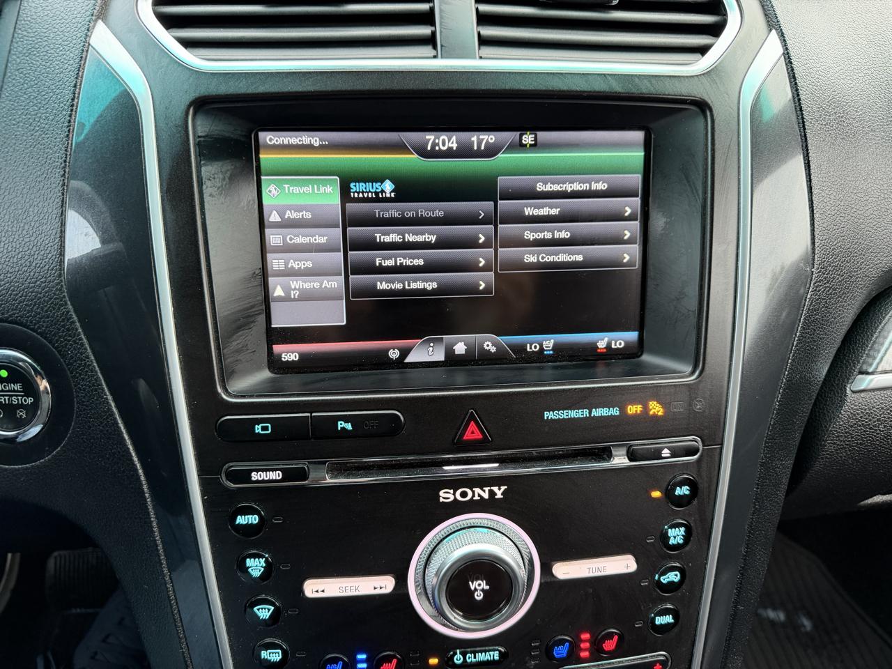 Ford Explorer photo 16