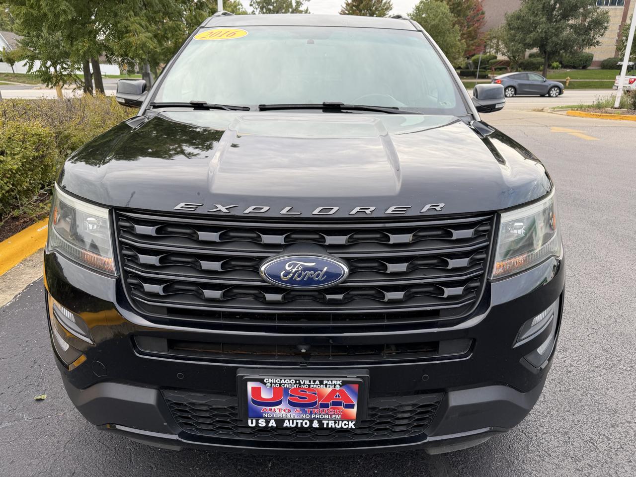 Ford Explorer photo 21