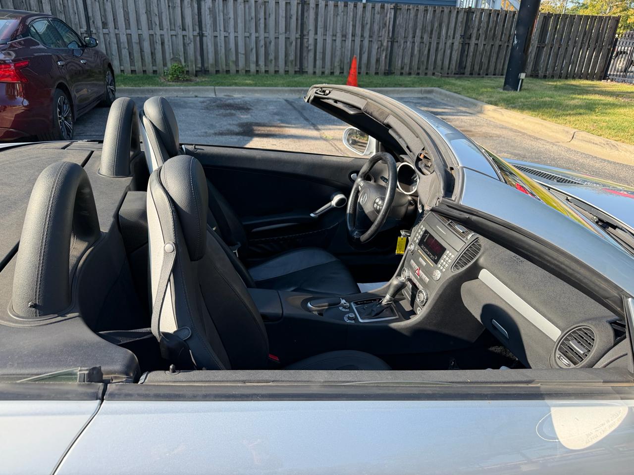 Mercedes-Benz SLK-Class Roadster 3.0L 2006