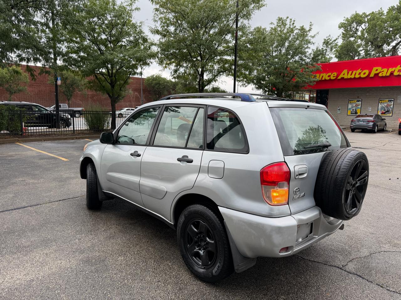 Toyota RAV4  2003