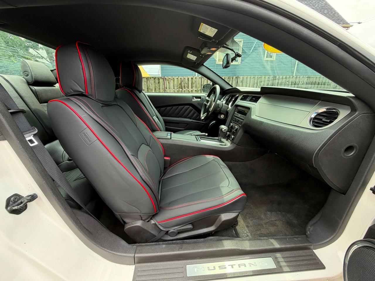 Ford Mustang 2dr Cpe V6 2012