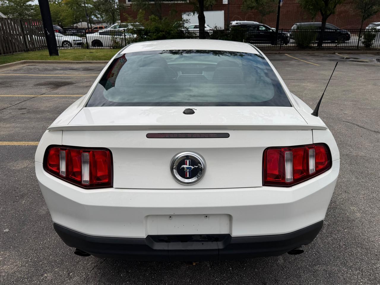 Ford Mustang 2dr Cpe V6 2012