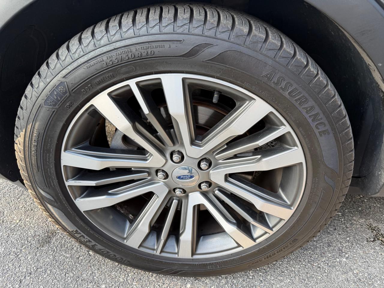 Ford Explorer Platinum 4WD 2017