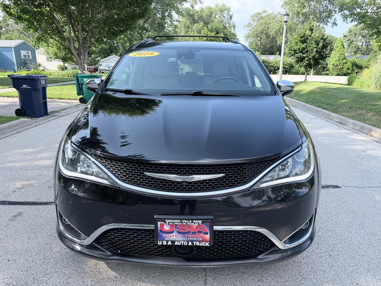 Chrysler Pacifica Limited FWD 2018