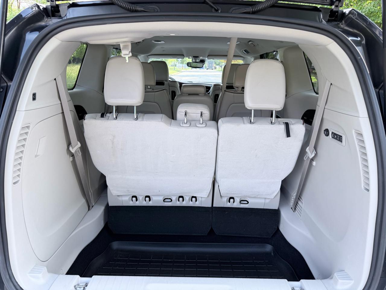 Chrysler Pacifica Limited FWD 2018