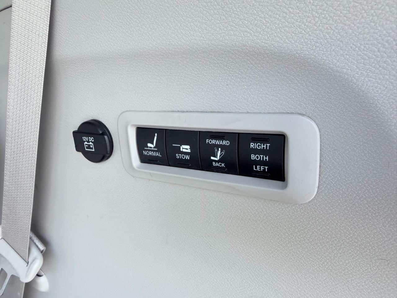 Chrysler Pacifica Limited FWD 2018