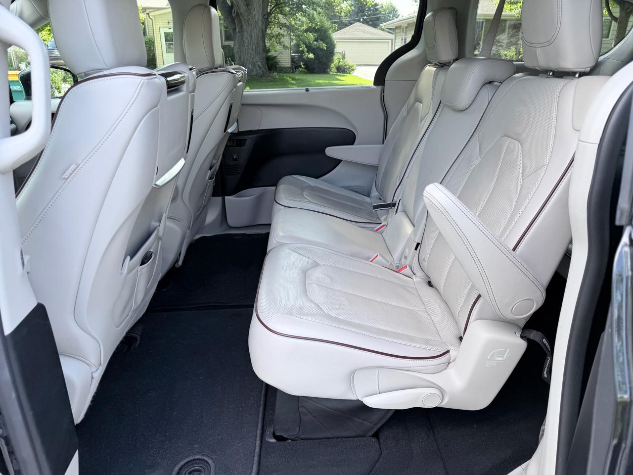 Chrysler Pacifica Limited FWD 2018