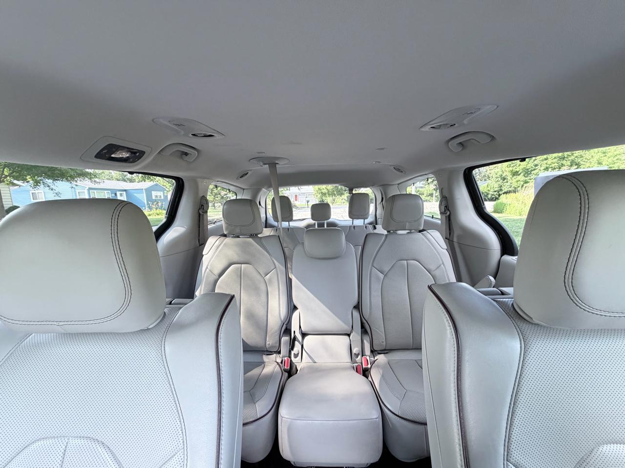 Chrysler Pacifica Limited FWD 2018