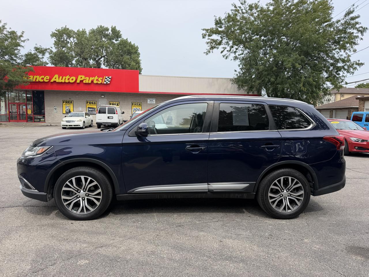 Mitsubishi Outlander SEL S-AWC 2017