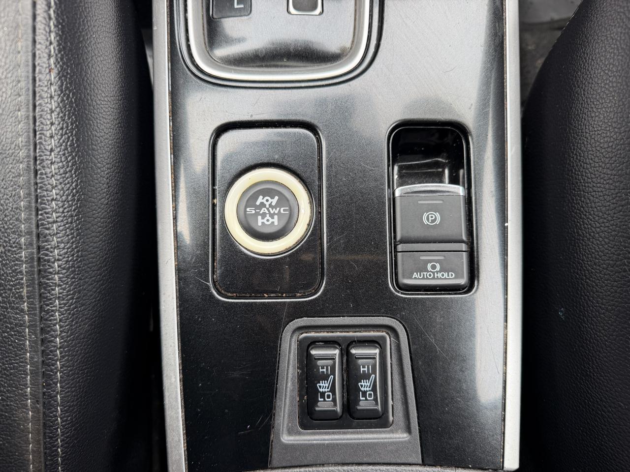 Mitsubishi Outlander SEL S-AWC 2017