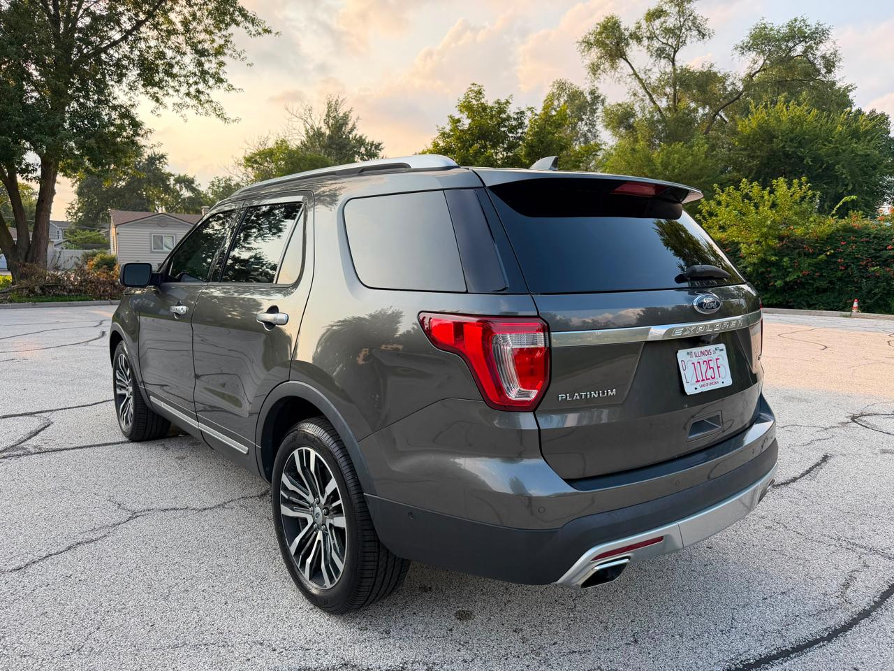 Ford Explorer Platinum 4WD 2017