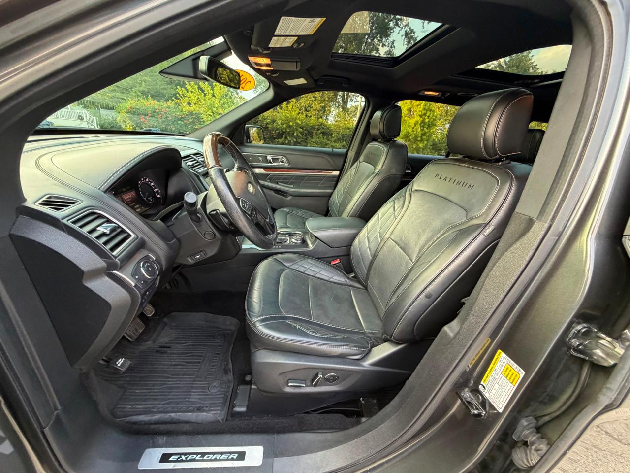 Ford Explorer Platinum 4WD 2017