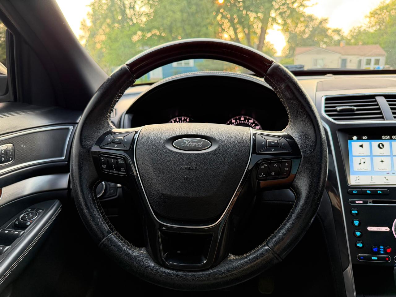 Ford Explorer Platinum 4WD 2017