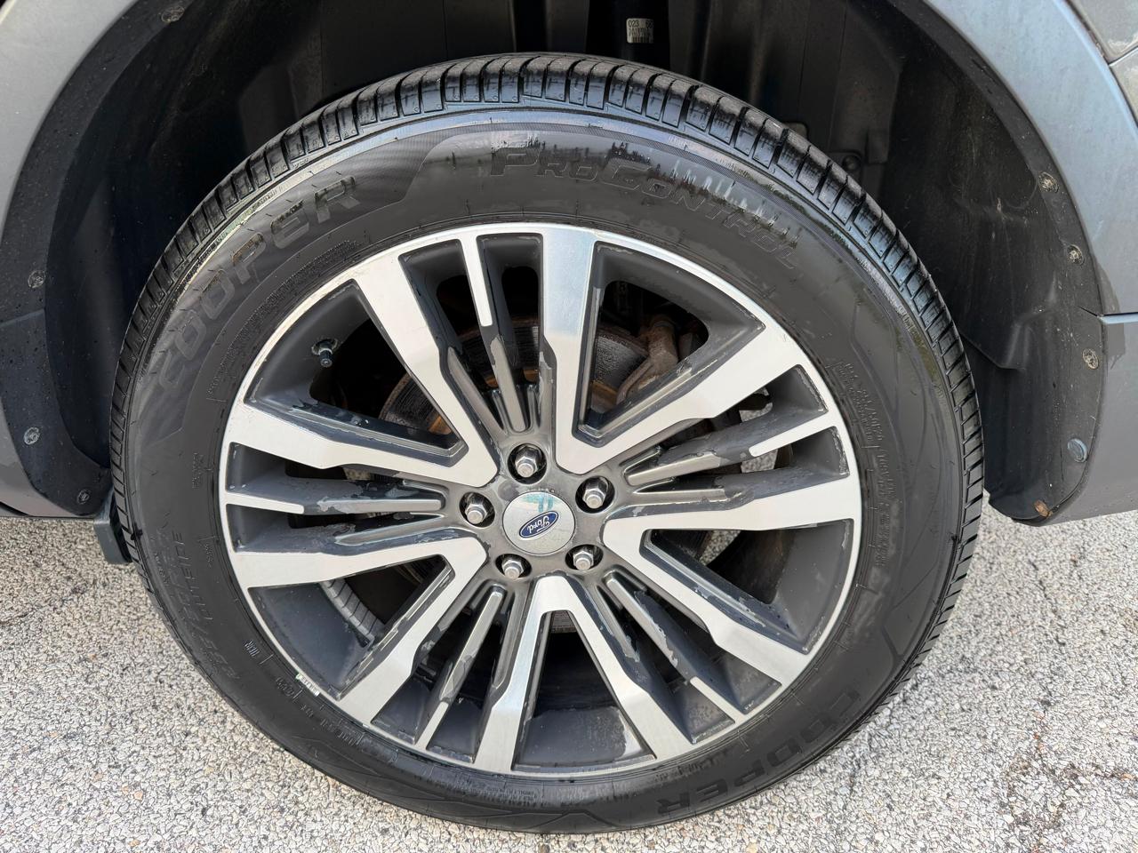 Ford Explorer Platinum 4WD 2017