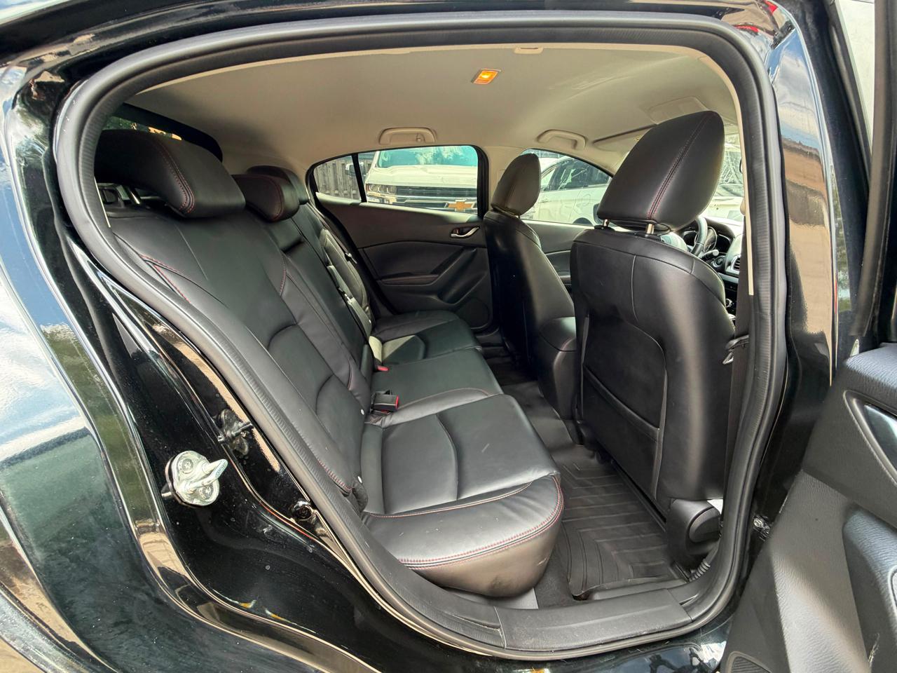 Mazda MAZDA3 s Touring 4-Door 2014
