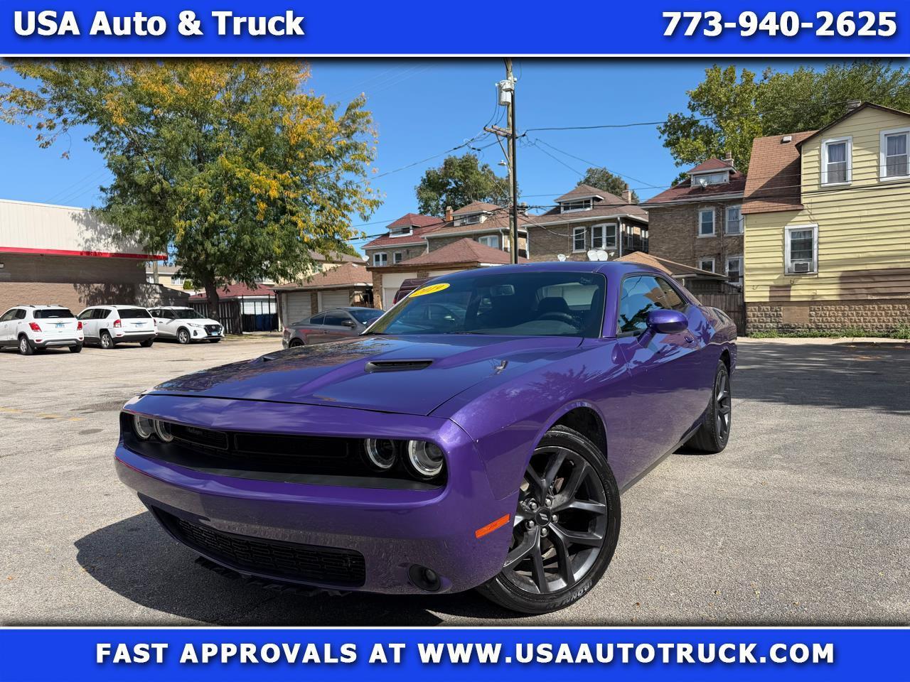 2019 Dodge Challenger SXT RWD