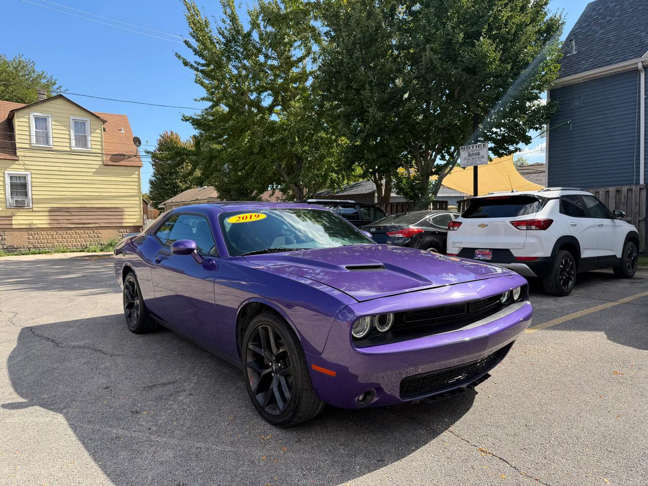 Dodge Challenger SXT RWD 2019