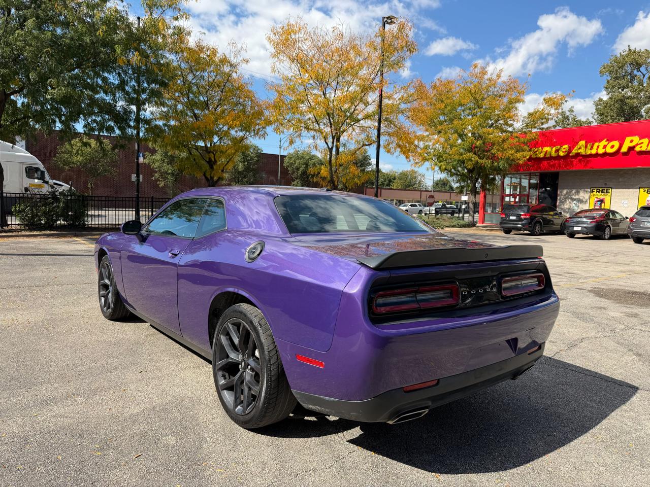 Dodge Challenger SXT RWD 2019